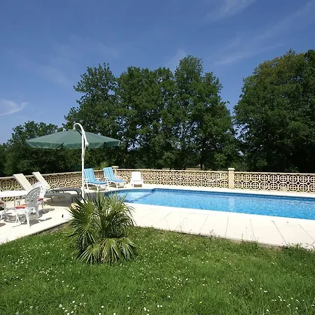 Beautiful With Tennis Court In Dordogne, France Villa *